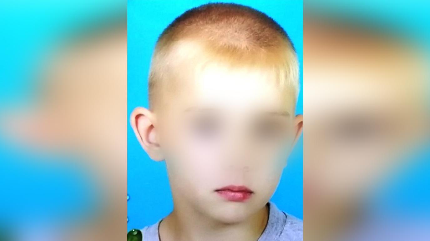 Мальчик в чите. Голенький семилетний мальчик. Восьмилетний мальчик. Нашли мальчика в забайкалье. Нашли мальчика в забайкалье.