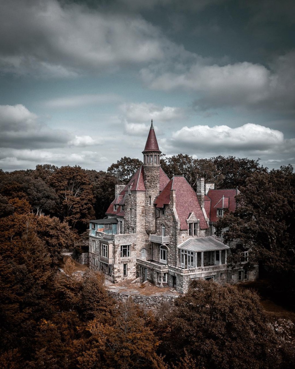 Загадочные заброшенные места на снимках Рича Керна Загадочные заброшенные места на снимках Рича Керна Фотография