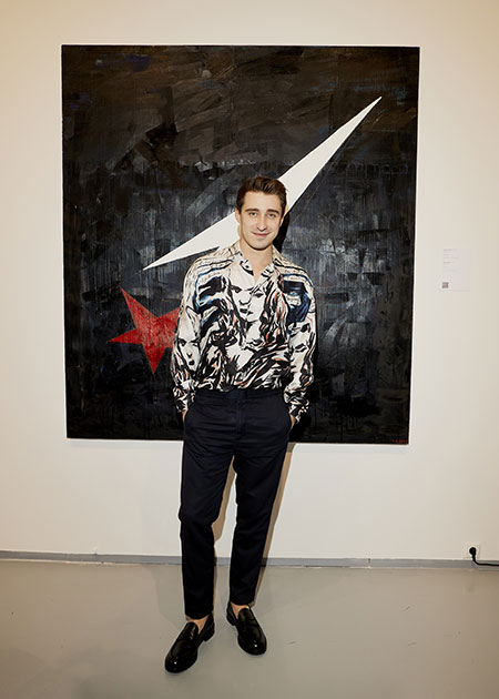 Полина Аскери, Айдан Салахова и другие гости выставки PHANTASMA Полина Аскери, Айдан Салахова и другие гости выставки PHANTASMA Звезды,Новости о звездах