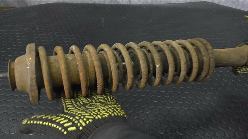 Мангал из автомобильных деталей Мангал из автомобильных деталей