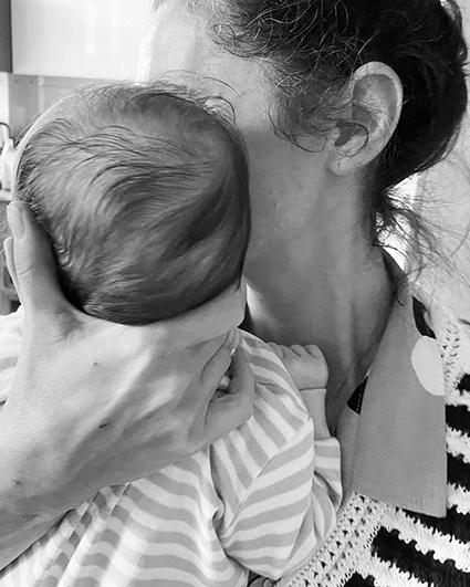 Оксана Фандера опубликовала трогательное фото с двухмесячным внуком: 
