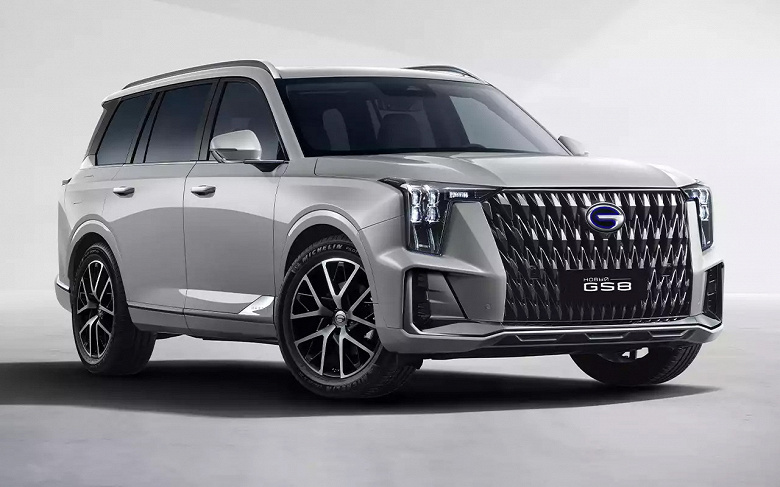  GAC GS8 Dragon оценили в 4,6 млн рублей