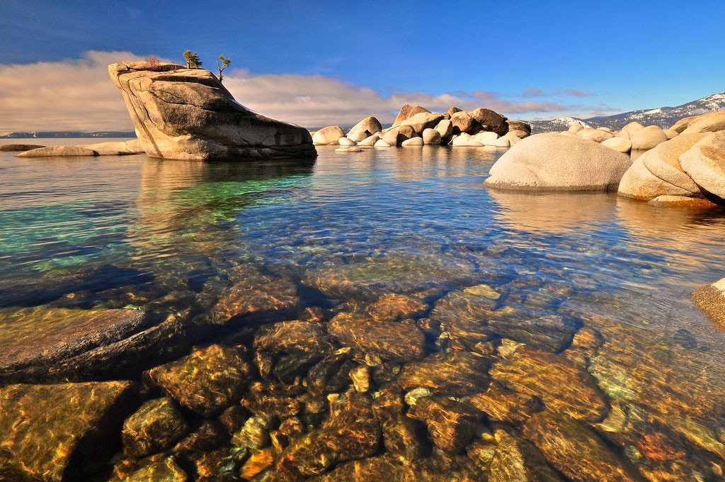 Фотография: 35 уникальных мест планеты, которые удивят кристально чистой водой №22 - BigPicture.ru