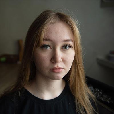Лера Музыченко, 17 лет, грудопоясничный сколиоз 4-й степени, спасет операция, 828 435 ₽