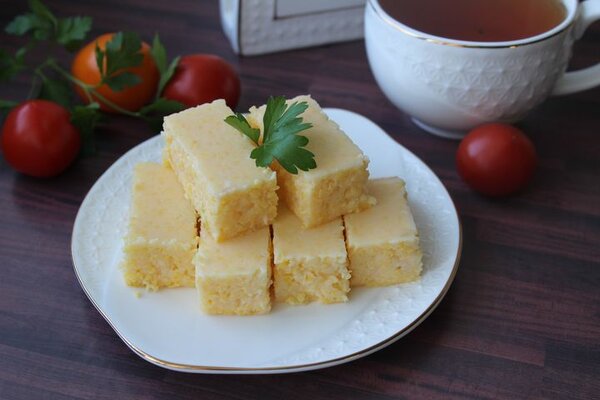 Палочки из поленты  с сыром и чесноком закуски,кулинария