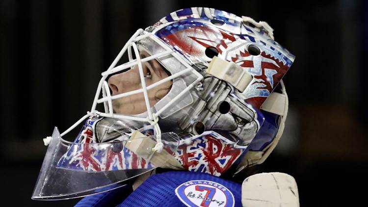 Вратарь «Рейнджерс» Шестеркин оценил свои шансы сыграть за сборную России на ОИ