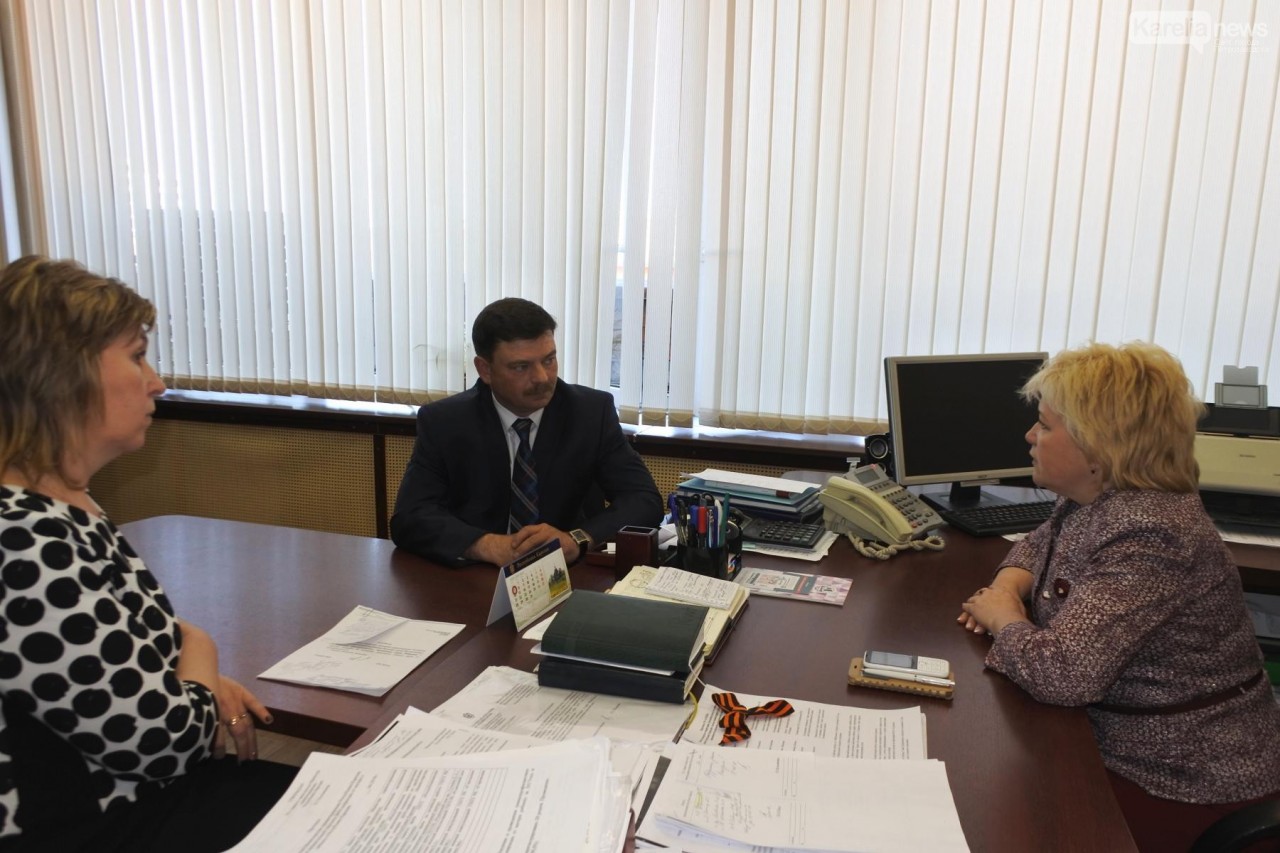 главный врач карелии. встреча с пациентами поликлиники. санитарный врач карелии котович. главврач республиканской больницы петрозаводск. тучин евгений александрович петрозаводск перинатальный центр.