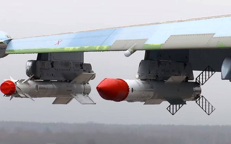 Признание украинского лётчика: Связка российского самолета ДРЛО А-50 и ракеты Р-77 не оставила нашим ВВС и шанса Новости