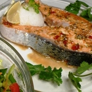 Лосось на пару + сочный салат по-японски – полезный и вкусный ужин (вариант)