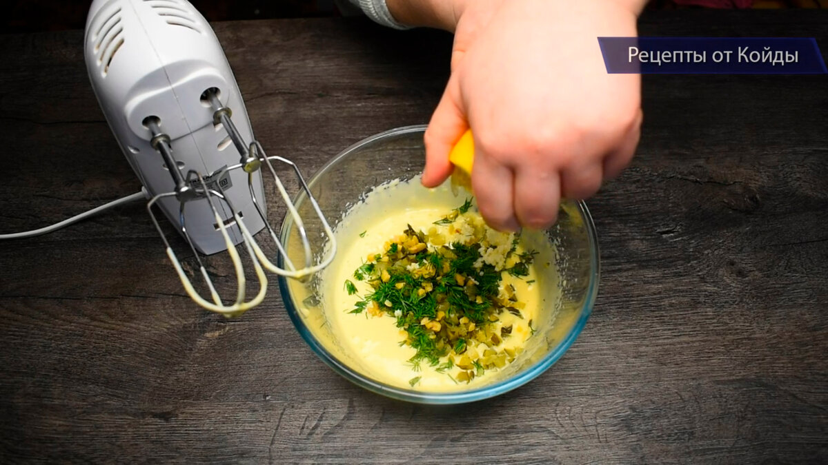 Соус, который сделает любое блюдо намного вкуснее. Готовим соус Тартар в домашних условиях приготовления, оливки, желтки, измельчаем, ножом, масло, Тартар, нужно, взбиваем, останавливаясь, максимальной, Высыпаем, растительное, вливаем, чутьчуть, скорости, миксераПо, помощью, Перемешиваем, яичные