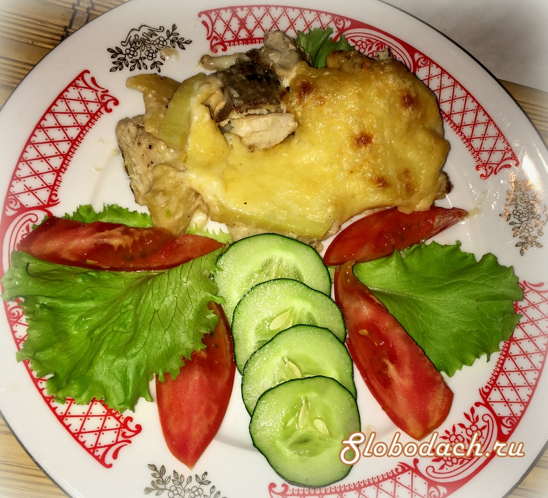 Лакедра, запеченная с картофелем