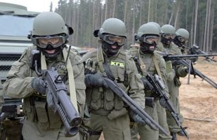 Белорусские спецслужбы могли выдворить оппозицию из республики: Кулеба
