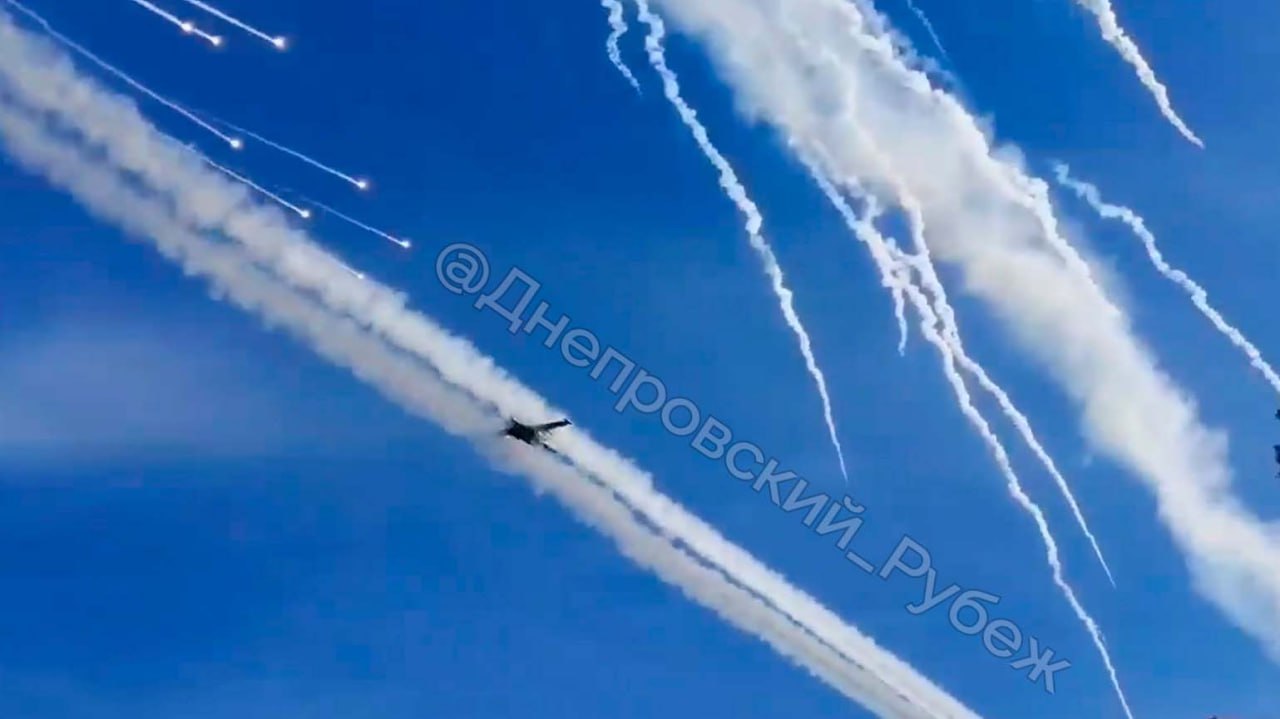 ЮЖНЫЙ ФРОНТ: ОЖЕСТОЧЁННЫЕ БОИ НА ЛЕВОМ БЕРЕГУ ДНЕПРА ﻿ новости,россия,украина