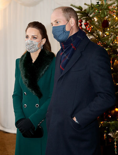 Тур завершен: Кейт Миддлтон и принц Уильям воссоединились с Елизаветой II и принцем Чарльзом в Виндзоре Тур завершен: Кейт Миддлтон и принц Уильям воссоединились с Елизаветой II и принцем Чарльзом в Виндзоре Монархи,Британские монархи