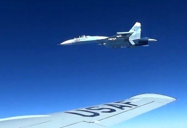 «ЧТО ЭТИ РУССКИЕ СЕБЕ ПОЗВОЛЯЮТ?»: АМЕРИКАНЦЫ О СИСТЕМЕ РФ, КОТОРАЯ ВЫДАЕТ СВОИ САМОЛЕТЫ НА РАДАРЕ ЗА АМЕРИКАНСКИЕ «ЧТО ЭТИ РУССКИЕ СЕБЕ ПОЗВОЛЯЮТ?»: АМЕРИКАНЦЫ О СИСТЕМЕ РФ, КОТОРАЯ ВЫДАЕТ СВОИ САМОЛЕТЫ НА РАДАРЕ ЗА АМЕРИКАНСКИЕ