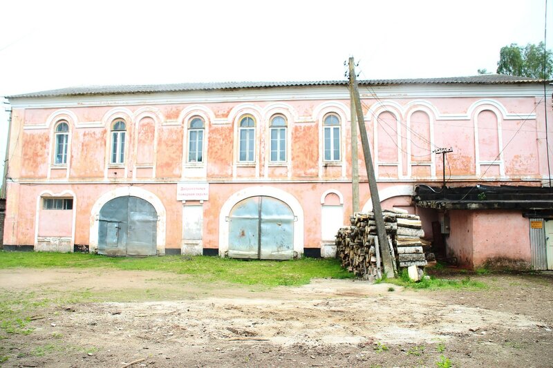 Село медведь. Грацианский село медведь. Музей и библиотека, село медведь. Село медведь магазины. ДОУ 12 село медведь.