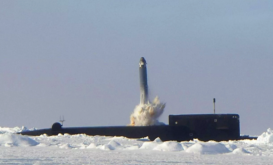22 февраля 2024 года, новейший российский комплекс ПВО, С-500, продемонстрировал свою эффективность, совершив перехват гиперзвукового блока межконтинентальной ракеты.-3