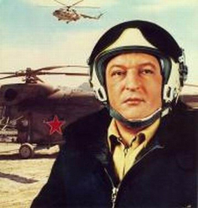 Спасти ребят из огненного пекла. Повиг майора Щербакова Спасти ребят из огненного пекла. Повиг майора Щербакова ввс,история