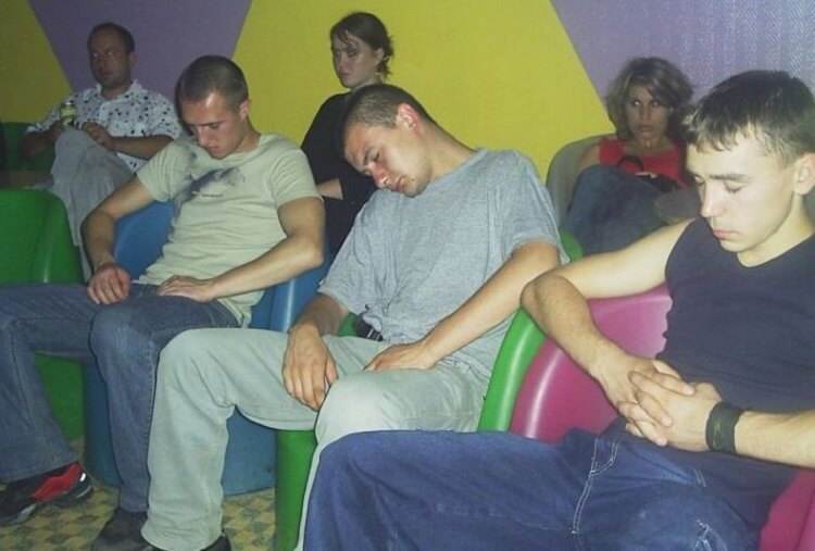 Едем, едем в соседнее село на дискотеку! Едем, едем в соседнее село на дискотеку!