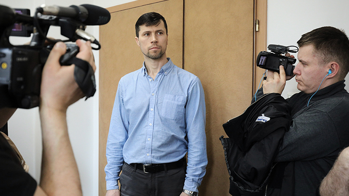 Русский мужчина бросил вызов Швеции, чтобы спасти своих детей