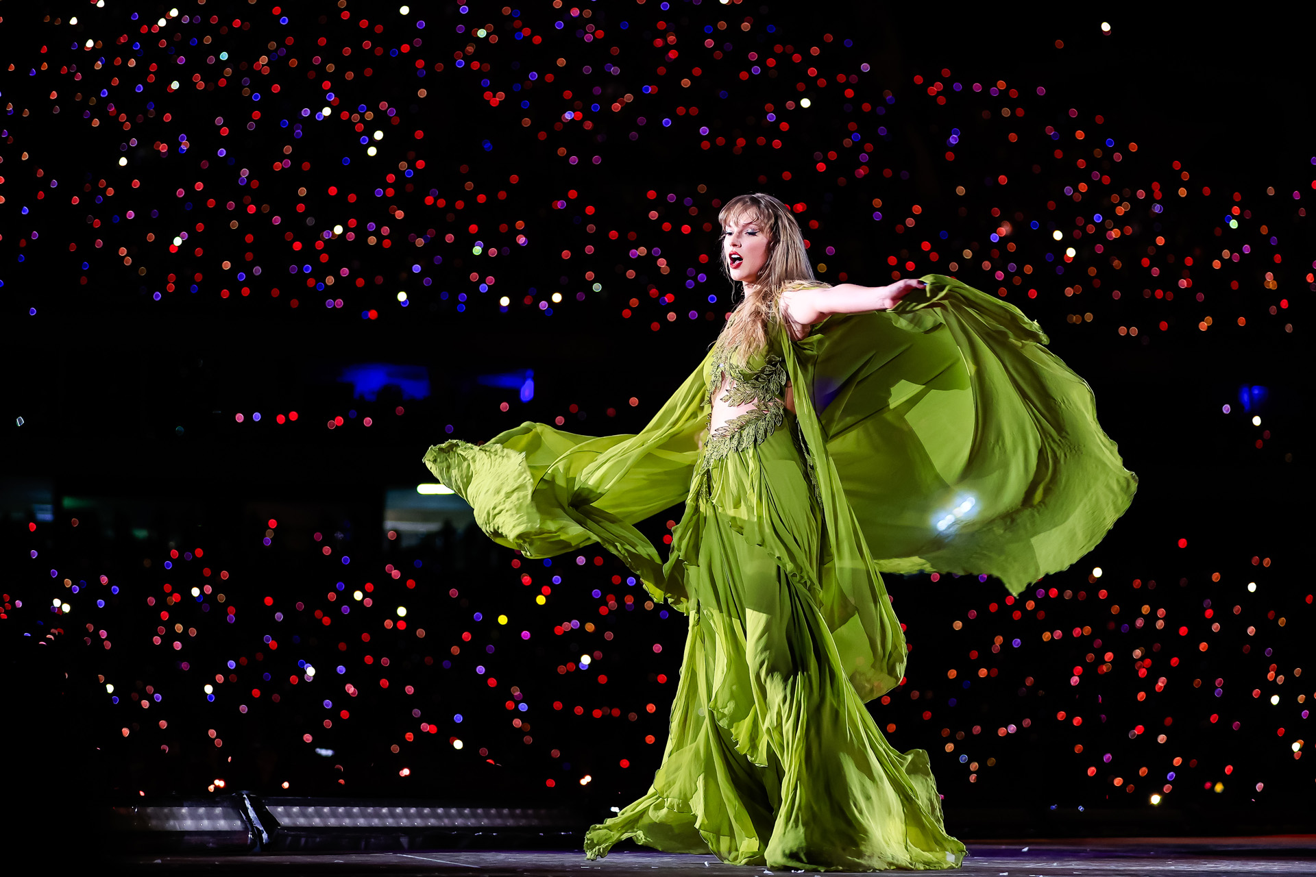 Тейлор Свифт во время концерта в Рио-де-Жанейро, 2023 год