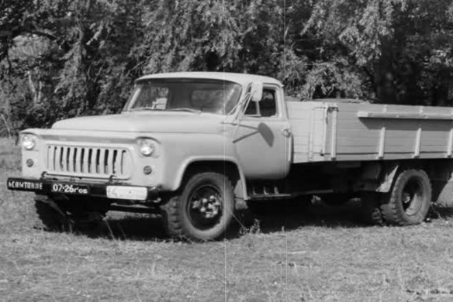 Как в СССР испытывали грузовики перед запуском в серию автомобили,ГАЗ-52,ГАЗ-53,грузовики,ЗИЛ-130,Пространство,СССР