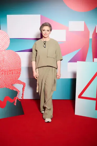 Виктория Исакова, Любовь Аксенова с мужем, Нелли Уварова, Светлана Бондарчук и Максим Матвеев посетили ММКФ-2026 Германика, красную, фильмов, посетили, Павел, дорожку, Премьерные, некоторых, звёзд, кинофестиваляМосковский, международный, пройдёт, кинофестиваль, раскритиковали, апреля, основном, конкурсе, участвуют, наряды, родила