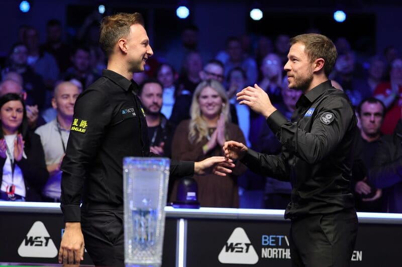 Джадд Трамп поздравил Джека с долгожданной победой (фото: WST)