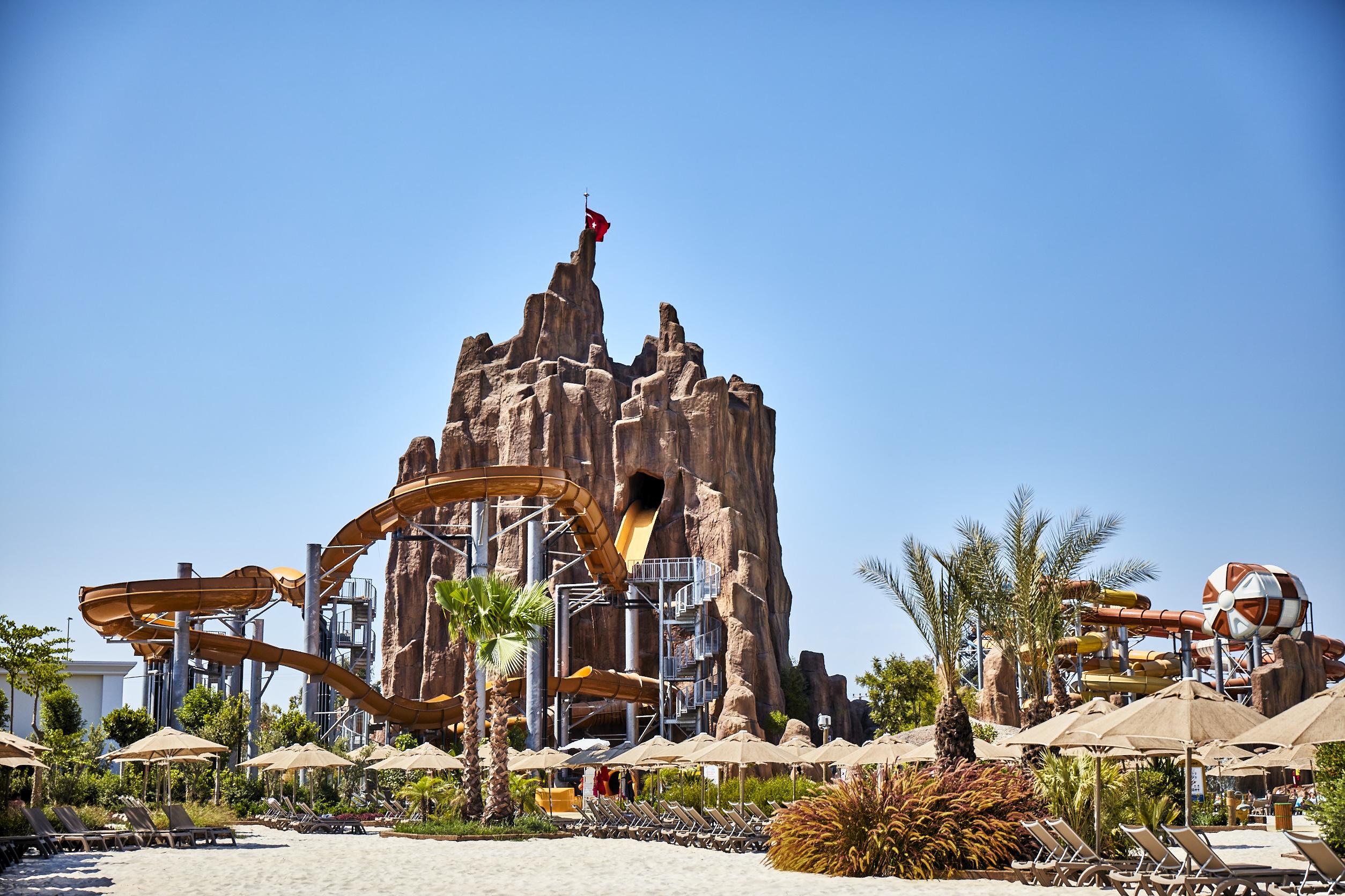 Губка Боб и самая большая горка в мире: 5 причин посетить The Land of Legends и Nickelodeon Hotels в Анталье стиле, Nickelodeon, также, Legends, более, можно, Iconic, самых, Antalya, Hotels, Resorts, Hotels&Resorts, номера, SuiteLegendary, здесь, SuiteStar, могут, отеля, Coaster, «Губки