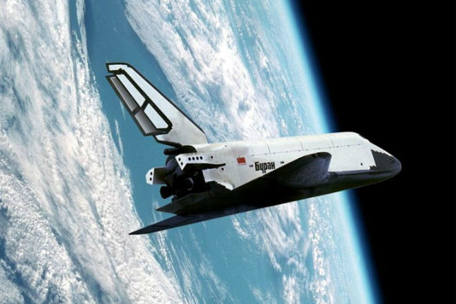 Первый и единственный космический полет Бурана, снятый на видео