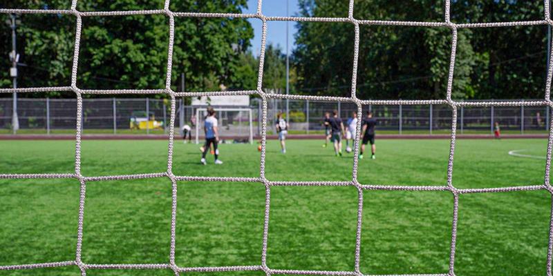 На стадионе «Янтарь» в Строгине прошёл Всероссийский фестиваль футбола для девочек