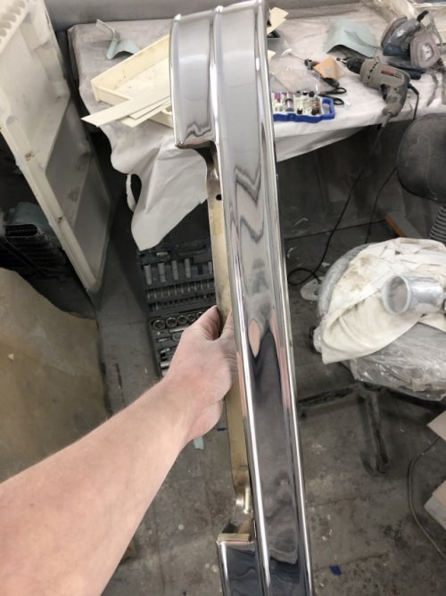 Восстановленный холодильник ЗИС Москва 1952 года Восстановленный холодильник ЗИС Москва 1952 года