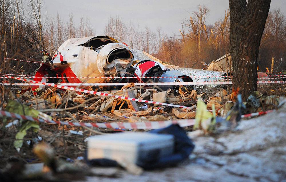 Крушение Ту-154 под Смоленском: поляки устали искать 