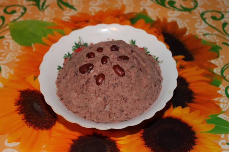 Кухня в СССР: как выбрать жену-повариху и с утра занять очередь в магазин Кухня в СССР: как выбрать жену-повариху и с утра занять очередь в магазин история