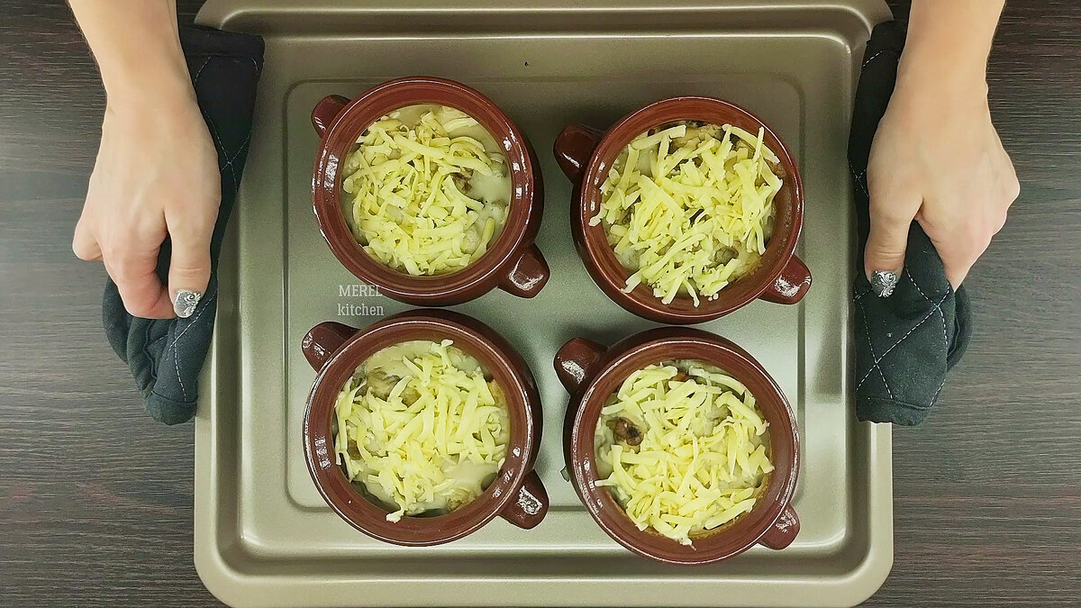  Курица это такой продукт, который сложно испортить, как ни приготовь всегда будет вкусно, хоть пожарить, хоть запечь, сделать шашлык.-10-2