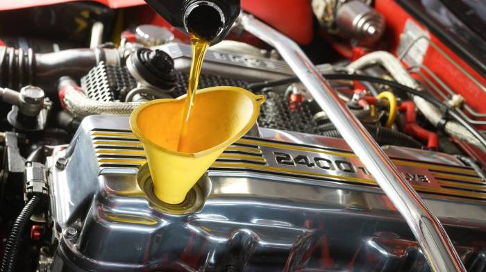 Когда менять масло, а когда - амортизаторы: рекомендованные работы с автомобилем в зависимости от пробега Когда менять масло, а когда - амортизаторы: рекомендованные работы с автомобилем в зависимости от пробега авто и мото,автосоветы,ТО