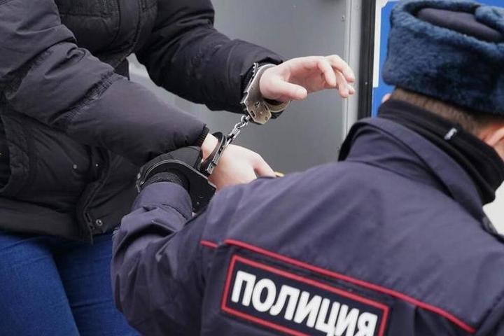 Генерал Жданов назвал способы избежать полной «миграционной катастрофы» в России