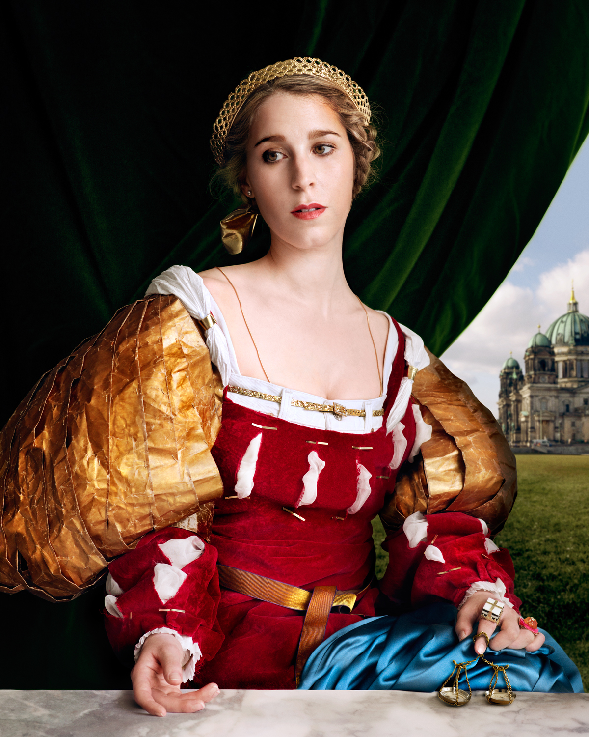 Чувственная роскошь Караваджо, украшенная атрибутами современного абсурда Чувственная роскошь Караваджо, украшенная атрибутами современного абсурда