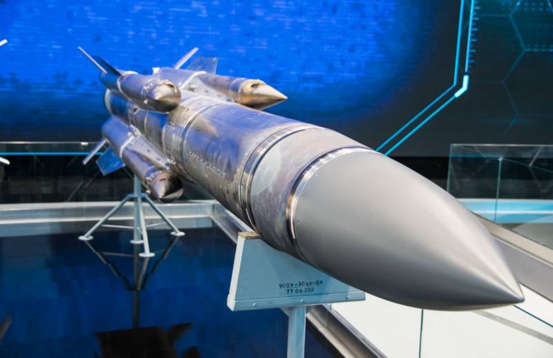 Набрать высоту: новая тактика применения БПЛА «Герань-2» позволит максимально истощить украинскую ПВО Набрать высоту: новая тактика применения БПЛА «Герань-2» позволит максимально истощить украинскую ПВО оружие