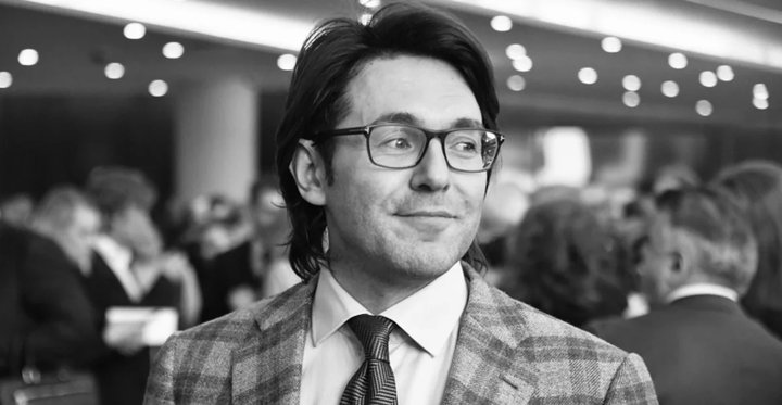 Президент наградил А. Малахова орденом Дружбы за вклад в развитие нашего ТВ. Почему мне грустно от подобной новости