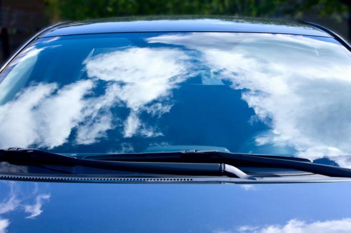 Как бороться с запотеванием стекол в автомобиле