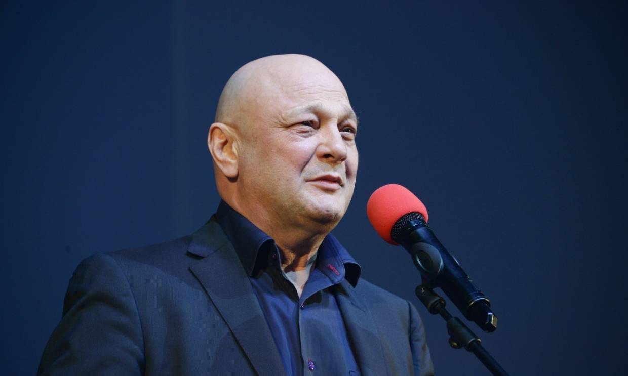 Актер Гребенщиков рассказал о необычном методе режиссера Гинзбурга в работе с артистами Актер Гребенщиков рассказал о необычном методе режиссера Гинзбурга в работе с артистами Шоу-бизнес