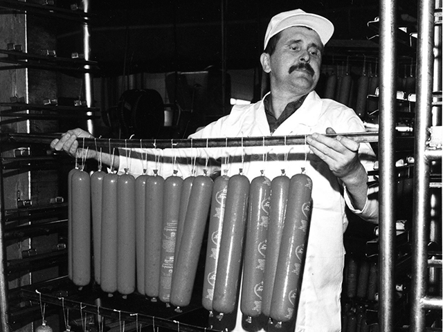 Новые русские традиции