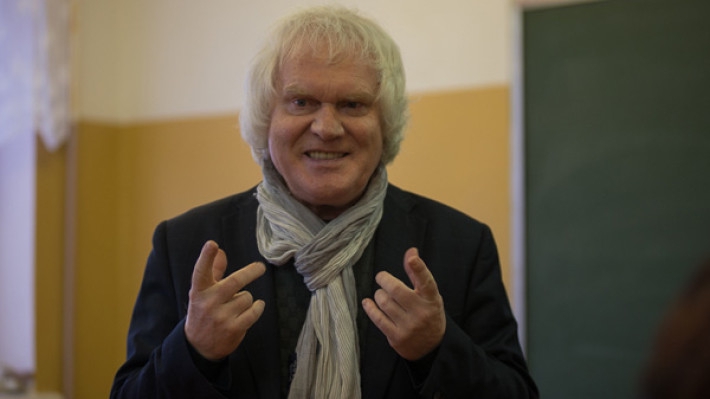 Юрий Куклачев и его супруга обновили свадебные клятвы в Ялтинском ЗАГСе Юрий Куклачев и его супруга обновили свадебные клятвы в Ялтинском ЗАГСе Шоу-бизнес