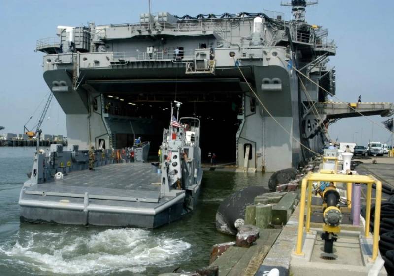 Дрононосец: авианосные смех и слезы по-турецки вмф