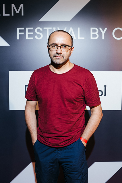 Светлана Устинова, Равшана Куркова, Максим Виторган и другие на премьере "Паразитов" в Москве Светлана Устинова, Равшана Куркова, Максим Виторган и другие на премьере "Паразитов" в Москве Светская жизнь