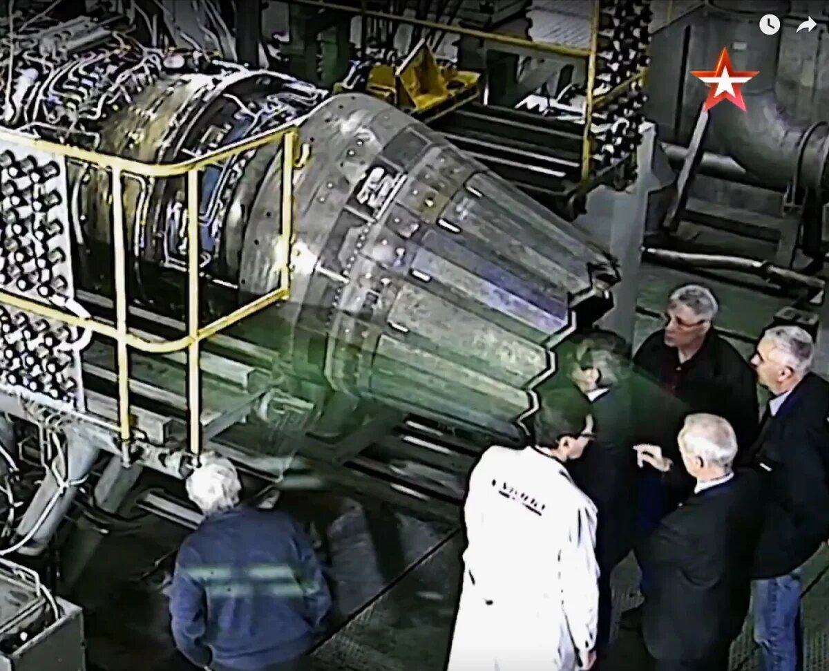 На фото изображён прототип двигателя АЛ-51Ф1, он же "Изделие 30". Фото: фрагмент передачи на телеканале "Звезда".
