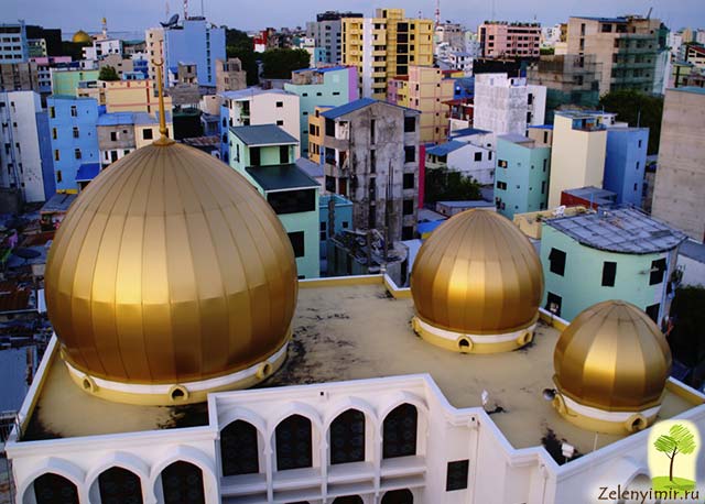 Красивейшая мечеть «Великой Пятницы» в Мале — исламский центр на Мальдивах 