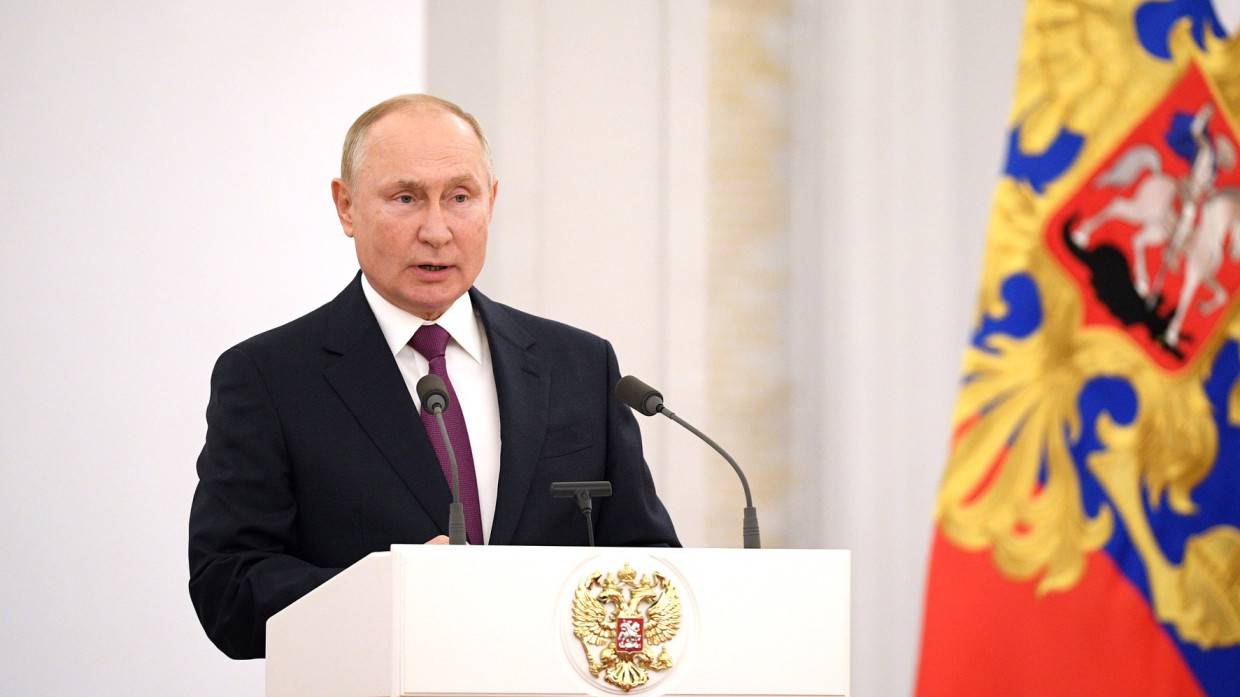 Владимир Путин объявил 2022 год Годом культурного наследия народов России