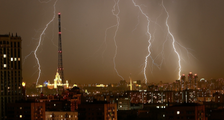 Дожди с грозами и штормовой ветер ожидаются в Кузбассе в выходные